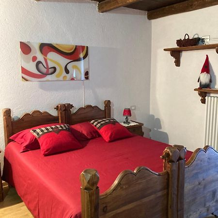 La Peiro Douco Guest House Roure Turin Екстериор снимка