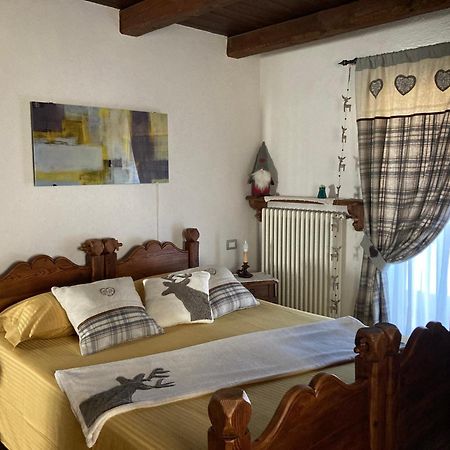 La Peiro Douco Guest House Roure Turin Екстериор снимка