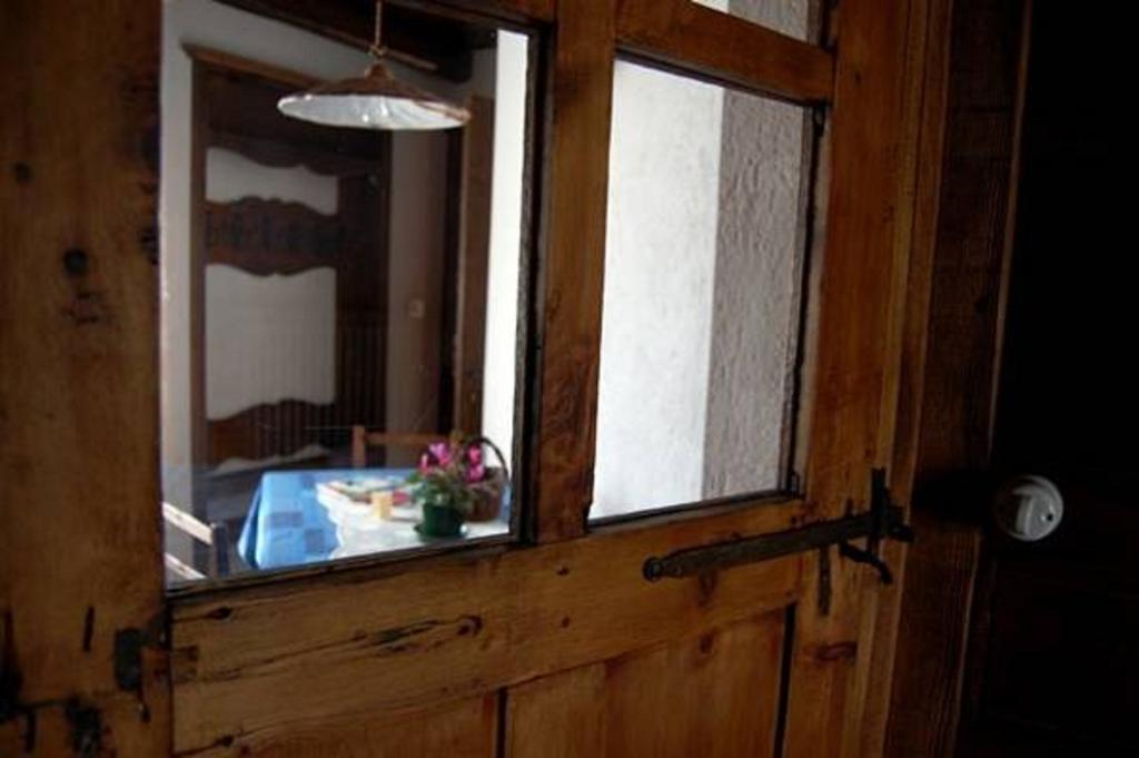 La Peiro Douco Guest House Roure Turin Стая снимка