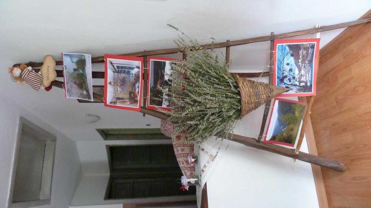 La Peiro Douco Guest House Roure Turin Екстериор снимка