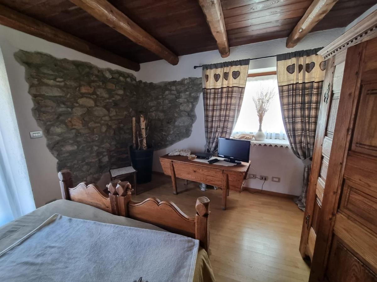 La Peiro Douco Guest House Roure Turin Екстериор снимка