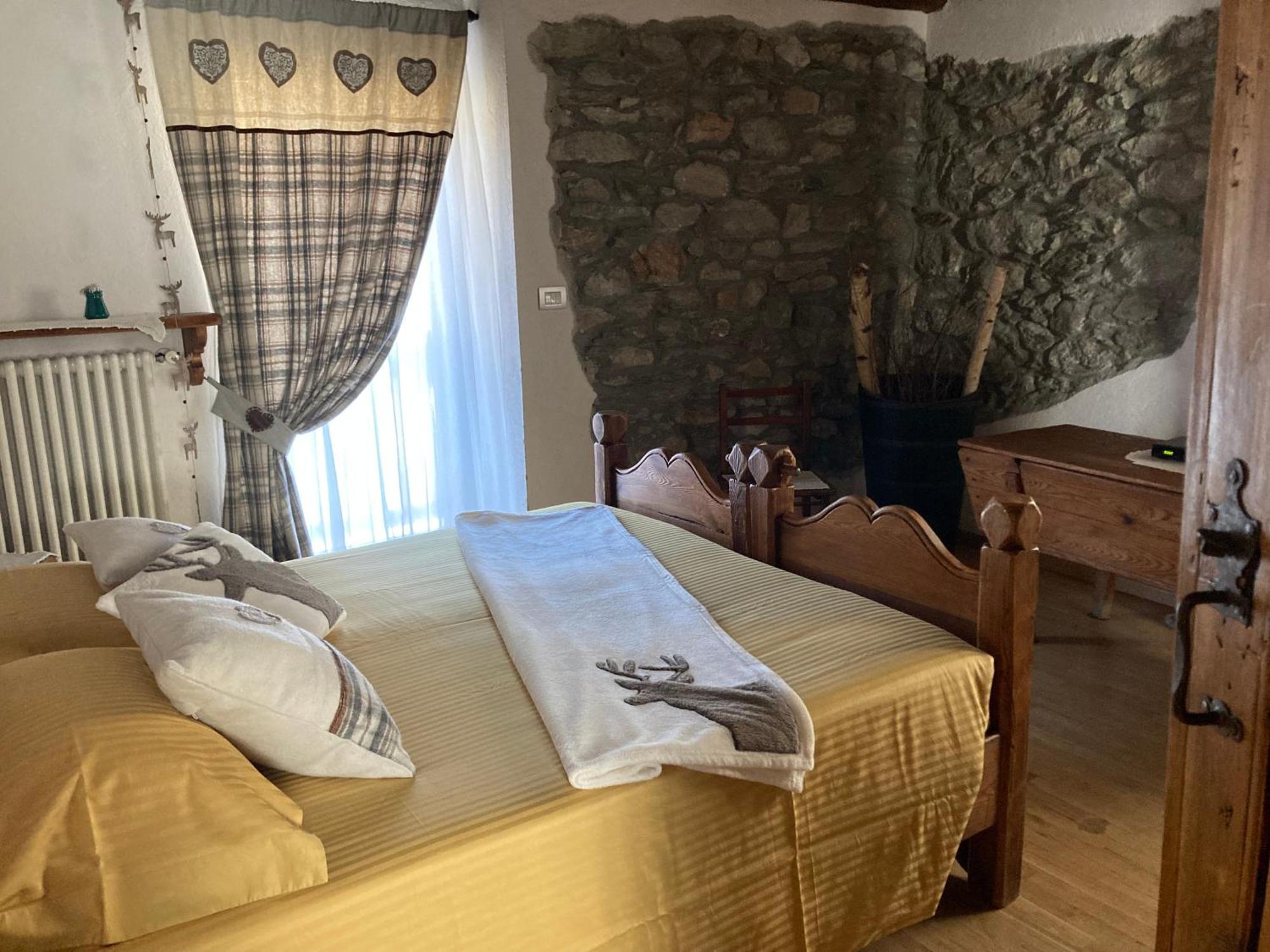 La Peiro Douco Guest House Roure Turin Екстериор снимка