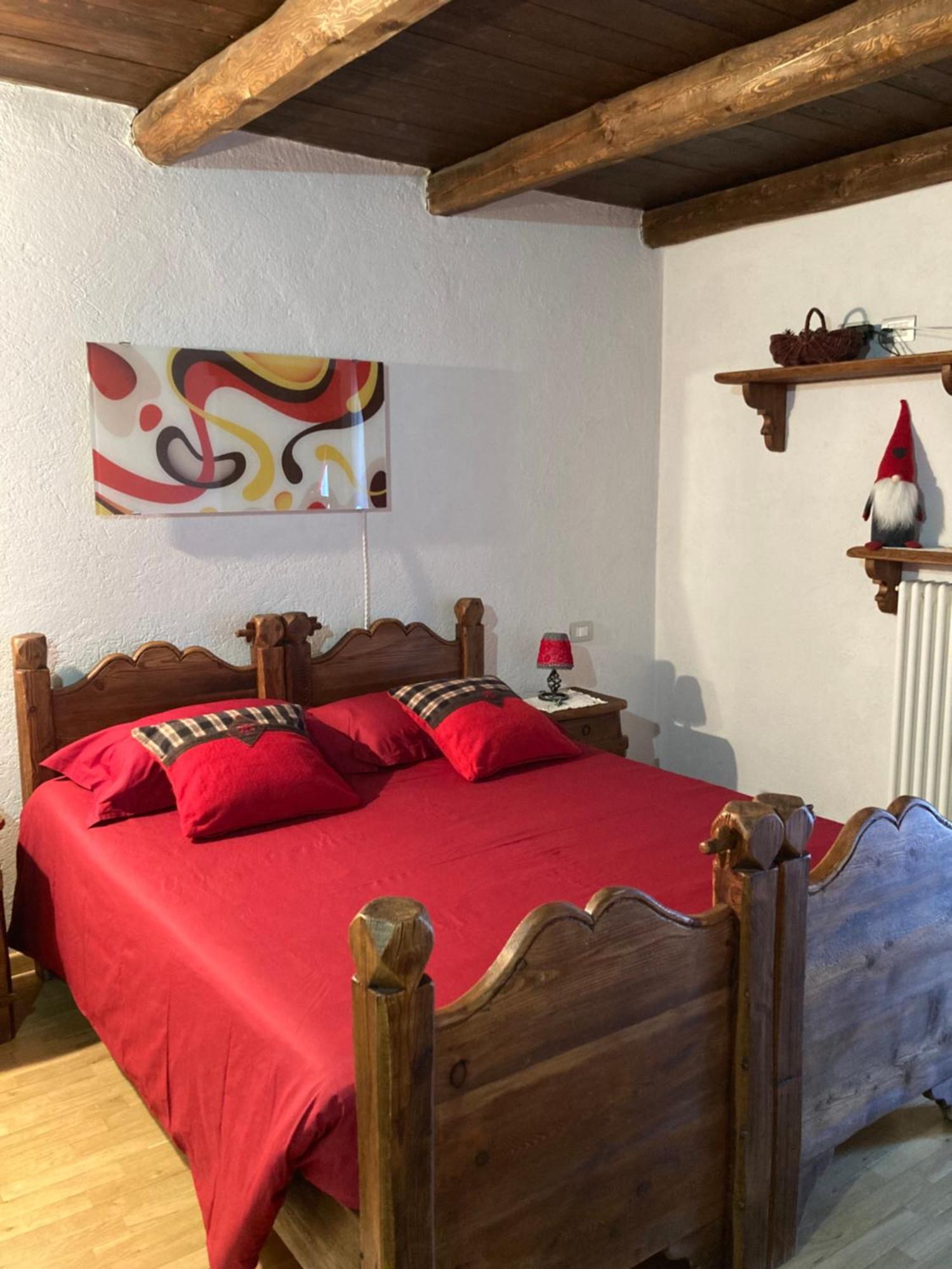 La Peiro Douco Guest House Roure Turin Екстериор снимка