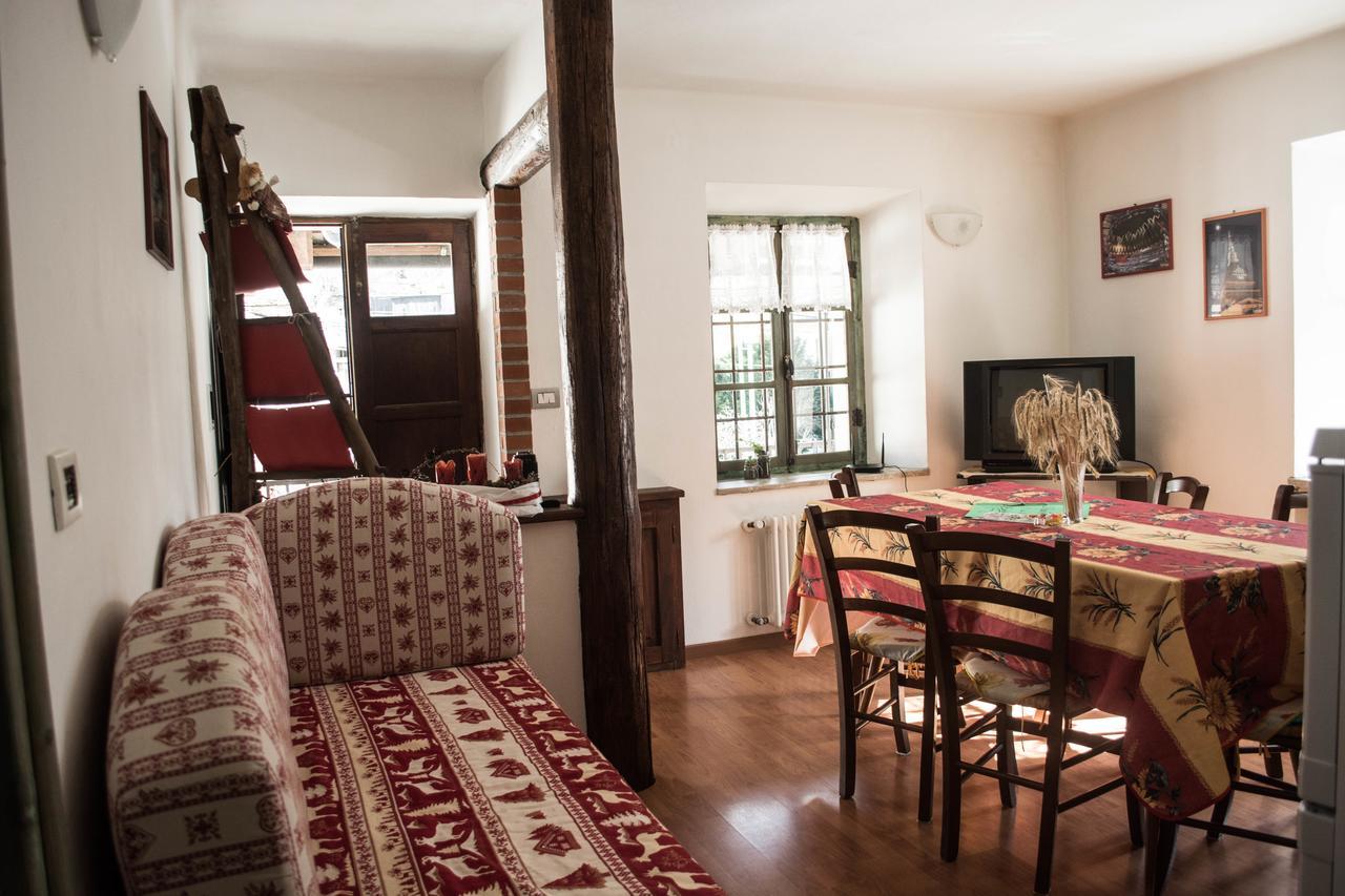 La Peiro Douco Guest House Roure Turin Екстериор снимка