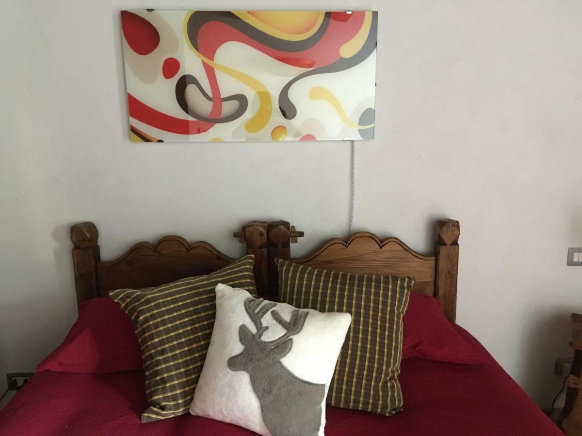 La Peiro Douco Guest House Roure Turin Екстериор снимка